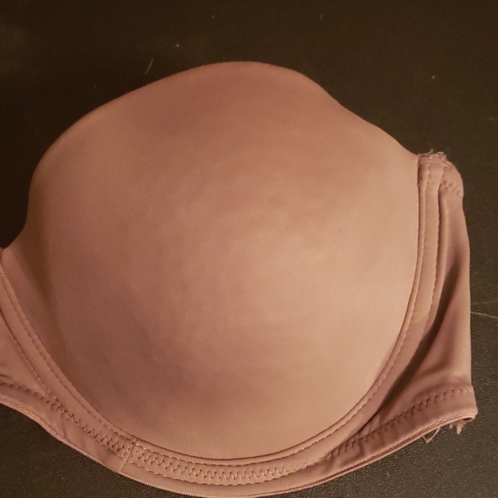 Strapless - Picture 2 of 5